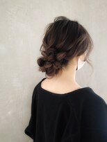 ウルー 博多店(uruu)&nbsp;【シニヨン】博多/博多駅/ヘアセット/早朝