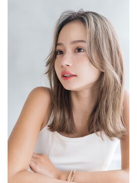 メーヴェ(Mowen) mowen×外ハネミディアム×ラフウェーブ×ブロンドカラー