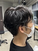 フイ 代々木(Hui)&nbsp;メンズ/アップバング/ツーブロックマッシュ/束感ショート波巻き