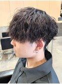 波巻きソフトツイストスパイラルパーマメンズ刈り上げマッシュ