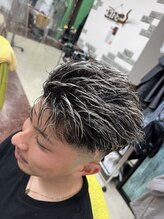 ヘアサロンナンバーワンクラブ上和田本店