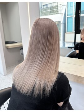 天神美容室 [天神/ブリーチ/ダブルカラー/髪質改善/ミルクティー/学割U24]