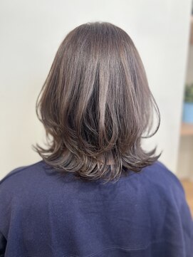 モモ(MOMO) ミディアム