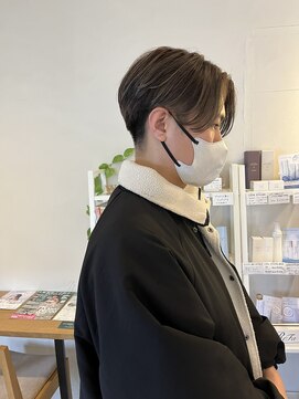 ヘアデザイン ジル(Jill) メンズバレイヤージュ/ナチュラルバレイヤージュ/センターパート