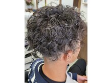 バーバースマイルケーアンドケー(BARBER SMILE K&K)
