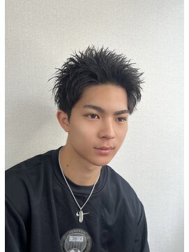 オグジュアリー 表参道(aux.) スパイキーショート