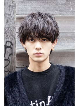 ユーフォリア 渋谷グランデ(Euphoria SHIBUYA GRANDE) ツイストスパイラルパーマ メンズ　ゆるめ　短め　束感　k