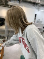 エルメ クラマエ(Elme)&nbsp;切りっぱなしボブ×グレージュカラー