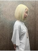 夏カラー抜きっぱなしホワイトブロンド
