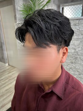 リヤン(Lien) フェザーショート【駿河区／美容室／メンズ】