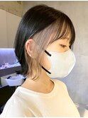 武蔵小杉外ハネレイヤーボブインナーカラーホワイトベージュ
