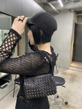 ビューズ(VIEWS) マチルダボブ切りっぱなしボブエメラルドブルーブラック