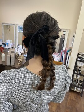 リミットヘアー 大在店(Remit hair) (山本)ツイン編みおろしアレンジ