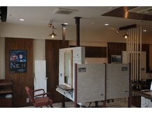 ラズリーヘアー(LAZLY HAIR)の雰囲気（居心地のいい空間♪）