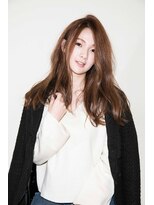 ケイトブラウン(KATE BROWNE)&nbsp;【オフィスでもカワイイ大人に】ラフカール×明るめアッシュ