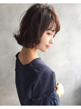 パーチェ(perche) perche【外ハネ×ヴェールウェーブ×A/W】