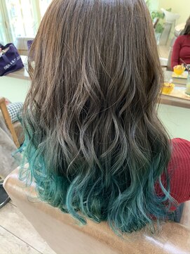 ウエスト オーランド(WEST O LAND) 原色グリーンんlグラデーション