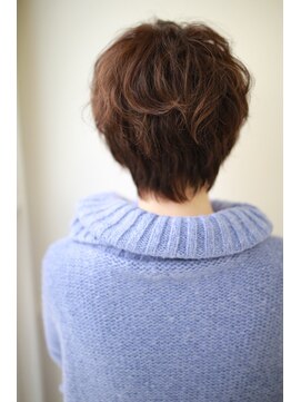 レーヴ リゾート 池袋(Reve resort) 小顔 ことりベージュ ウォーターフォール