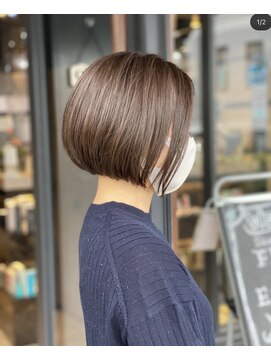 シャインヘア モカ 新宿(Shine hair mocha) 【新宿】ボブグレージュ_くびれヘアビタミンカラー_タッセルボブ