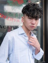 ハバナ 新宿(HAVANA)&nbsp;ソフトツーブロック/刈り上げ/センターパート/ツイスト/ビジネス