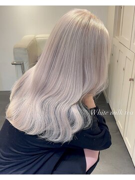 ベレーザ 渋谷(BELEZA) 5386ニュアンスカラー艶髪ハイトーンシルキーベージュ波巻き