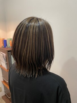 ヘアワークスルシア(HAIR WORKS LUCIA) ミディアムバレイヤージュカラー
