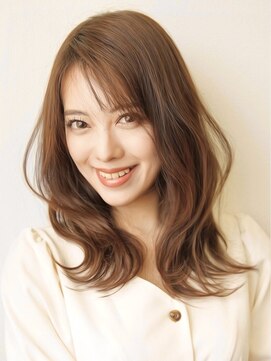 ヘアアンドメイク ニューヨーク ニューヨーク 長岡天神店(Hair&Make NYNY) ミディアムレイヤーカット/イルミナカラー/顔まわり