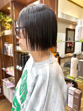 ヘアークルーズピース (hair cruise Piece) ダークグレーカラー/タッセルボブ
