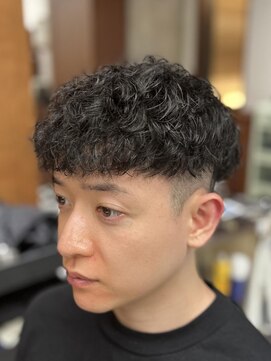 フランクス バーバー ウエストトウキョウ 吉祥寺店(FRANK’S BARBER WEST TOKYO) フェードパーマ