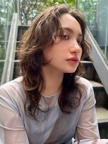 メゾンドムニ 恵比寿(Maison de MUNi)&nbsp;巻き髪ヘアセット