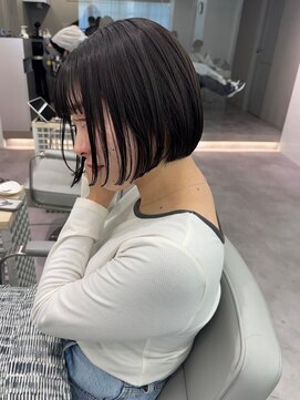 ベイルーム(BAYROOM by HONEY omotesando) ミニボブ/ワンレン/黒髪/ブルーブラック/前下がりボブ