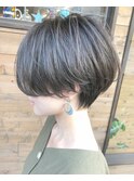 ショート 大人可愛い ハンサムショート ブリーチ ダブルカラー