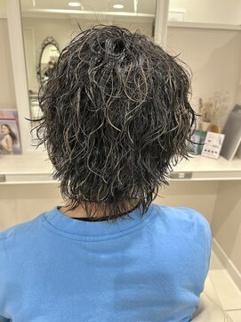 アッシュ 二俣川南口店(Ash) 【立体感際立つ】ウルフ×ツイストスパイラル