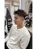大人男性に人気 ★カット＋カラ－+【お顔剃りｏｒ贅沢ヘッドスパ】￥9500