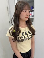 シー ヘアデザイン(see hair design) オリーブグレー