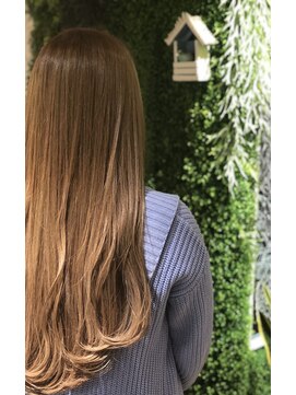 ラウレアヘアー(Laule'a hair) フレンチロング