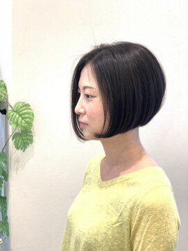 ラポート(Rapport) 前下がりボブ