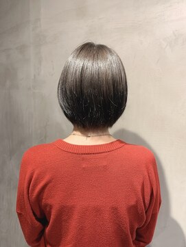 ルフレ 新宿本店1st(Reflet) 《アッシュグレイ×ショートカット》#新宿#新宿三丁目#髪質改善