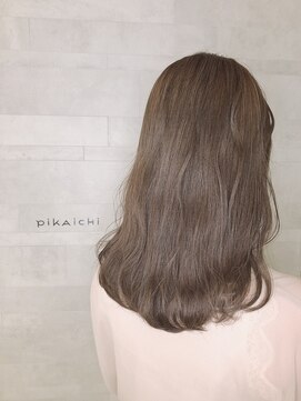 ピカイチ 上通店(pikA icHi) *pikAicHi*アッシュベージュ