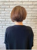 ショートボブ／20代／30代／40代／キャラメルベージュ