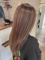 リエンス(RIENS)&nbsp;【RIENS】ベージュライト×山本優舞