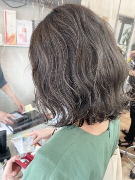 ビランチェ 池袋(bilancia) アディクシーカラー/ブリーチなしカラー【池袋/池袋東口】