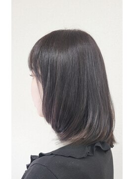 アローズヘアバイファースト(ARROWS hair by FIRST) ツヤ感アップのグレージュカラー