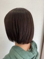 アリー(Ari-) 新色 温かみのあるピンクブラウン