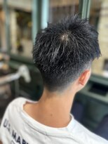 モナン(monan)&nbsp;ソフトフェード/ナチュラルフェード/刈り上げ/バーバースタイル