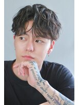 リア(Li'a)&nbsp;グラスハートパーマ×シャドウパーマ×佐藤健