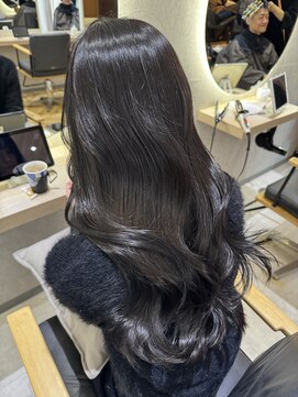 ジーナ 福岡天神(Zina) 《Zina福岡天神》韓国風暗髪