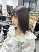 ナチュラルブラウン