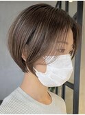 横浜白髪染めショートボブミルクティーベージュヘーゼルベージュ