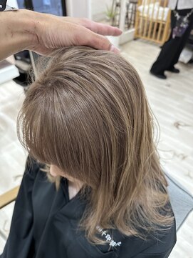 エメ(aimer) ミルクティーベージュ